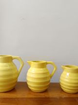 3 pichets Orchies art déco en céramique jaune 