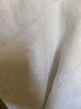 Nappe en coton blanc damassé annees 50.