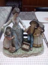 Groupe statuettes femme enfants Capodimonte