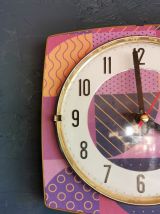 Horloge vintage pendule murale silencieuse "Violet orange"