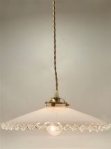 Suspension en opaline blanche