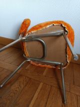 Chaise moumoute orange Pelfran 