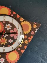 Horloge vintage pendule murale silencieuse "Fleurs oranges"