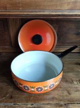 Lot de 3 casseroles et une sauteuse émaillée AUBECQ (années 