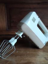 Batteur Major electronic Moulinex (modèle 680)
