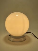 Plafonnier globe opaline
