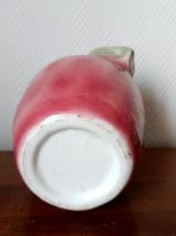 Pichet en barbotine fraise vintage 