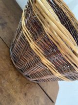 Panier rond en osier bicolore annees 80.