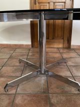 Table Florence Knoll pour Roche Bobois. 1970. 152x116