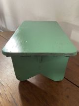 Grand repose-pieds vintage en bois vert menthe.