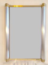 Très beau et rare grand miroir design 1970’s signé 