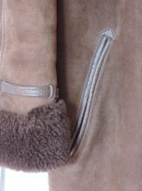 MANTEAU en peau de mouton retournée