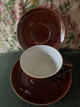 1 tasse et 2 sous-tasses style bistrot Villeroy et Bosch.