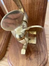 Serre-livres en bois de palissandre massif et hélices laiton