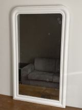 Miroir Louis Philippe fin 19ème. Blanc. 140x82.