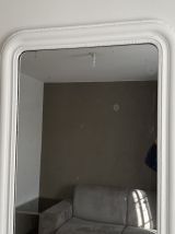 Miroir Louis Philippe fin 19ème. Blanc. 140x82.