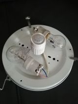 Plafonnier Extérieur En Opaline Avec Détecteur De Mouvement 