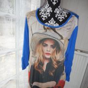 tee shirt long bleu avec imprimé visage taille 50/52/54