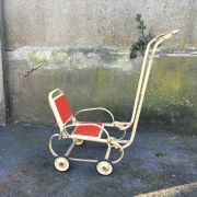 Poussette années 40 vintage en fer 