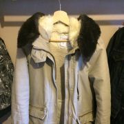 Parka beige Pull & Bear en fausse fourrure