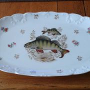 Plat a poisson en porcelaine