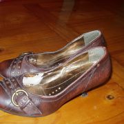 chaussures marrons