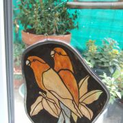 vitrail couple de perruches