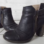 chaussures bottines femme palladium 37