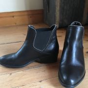 bottines noires André chelsea boots