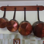 Série de 4 casseroles anciennes en cuivre
