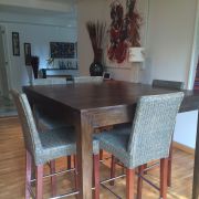 Table Haute et ses 5 tabourets