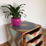 Petit meuble de rangement