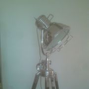 Trépied lampadaire style industriel