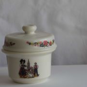 pot à foie gras décor alsacien opalex