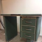 Bureau Style Industriel des Années 50