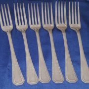 Fourchette en métal argent 