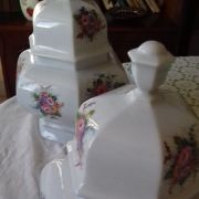  DEUX VASE SPORCELAINE DE BAVIERE