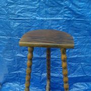 Tablette haute pour pot de fleur ou lampe