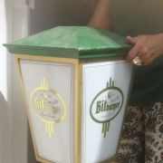 Lampadaire publicitaire bitburger