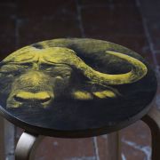 TABOURET BUFFLE JAUNE