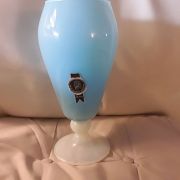 Vase opaline