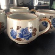 6 tasses vintage