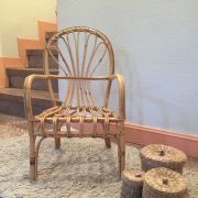 Chaise en rotin pour enfant