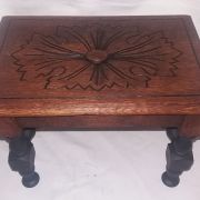 Petit repose pied ancien