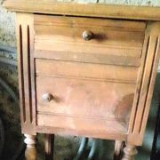 chevet dessus marbre