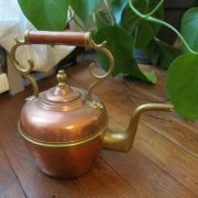 Grande théière ancienne cuivre & laiton