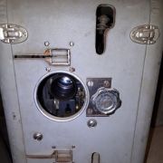 PROJECTEUR ET SON ECRAN