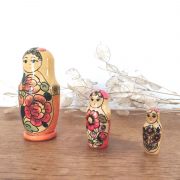 3 poupées russes vintage Matriochka emboîtables