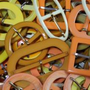 25 boucles de ceinture orange vintage