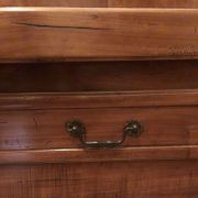 Bonnetière Louis XV  en noyer 90 x 200 cm